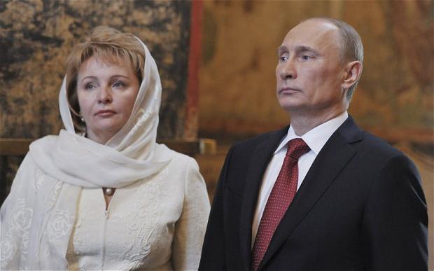 Biografi om Putins fru: karriär och familj